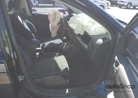 2016 Jeep Compass Sport z USA, uszkodzony, nr VIN 1C4NJCBA8GD543674